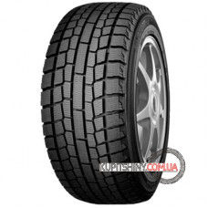 Yokohama IceGUARD IG20 215/55 R17 94T